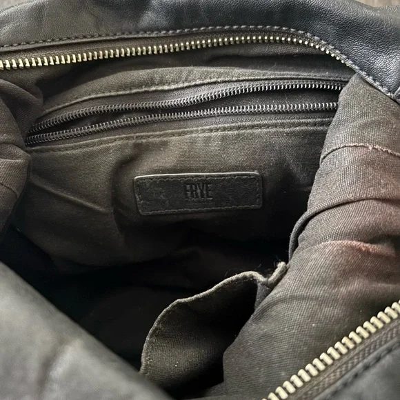 Frye Lexi Black Leather Zipper Trim Hobo Shoulder Bag Purse BROKEN ZIPPER - Picture 6 of 8